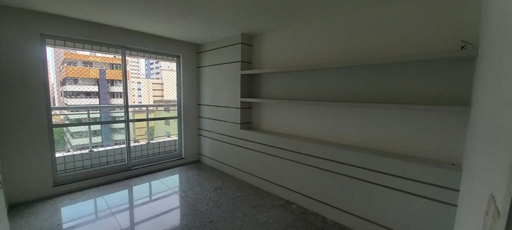 Apartamento à venda com 3 quartos, 290m² - Foto 10