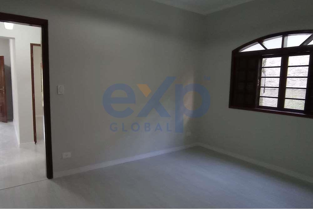 Casa à venda com 3 quartos, 350m² - Foto 28