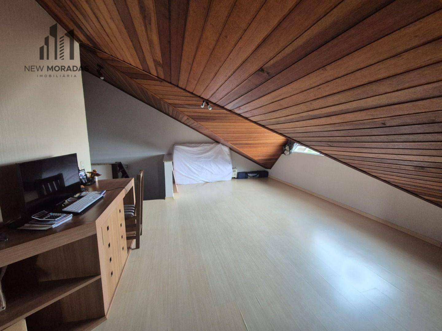 Sobrado à venda com 3 quartos, 238m² - Foto 24