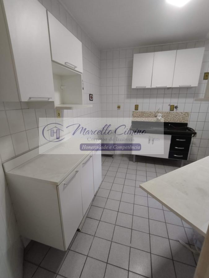 Apartamento à venda com 3 quartos, 69m² - Foto 6