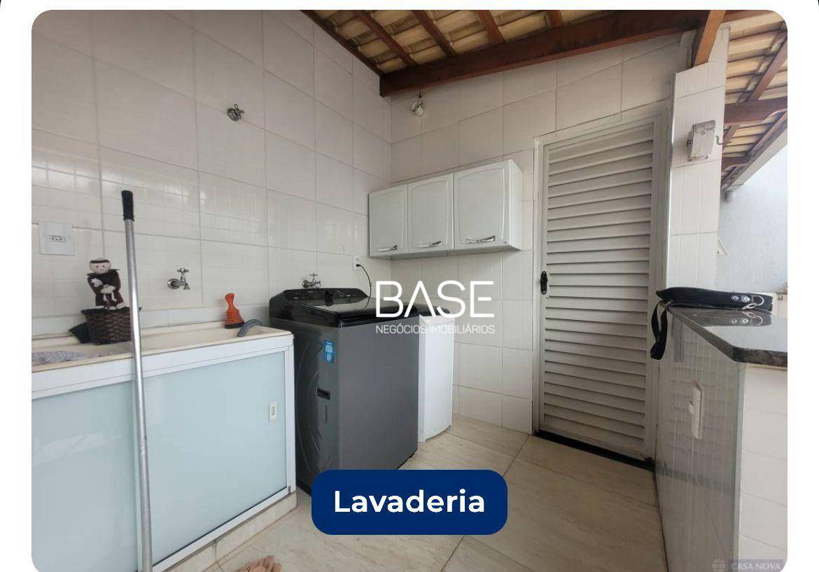 Casa à venda com 3 quartos, 249m² - Foto 6