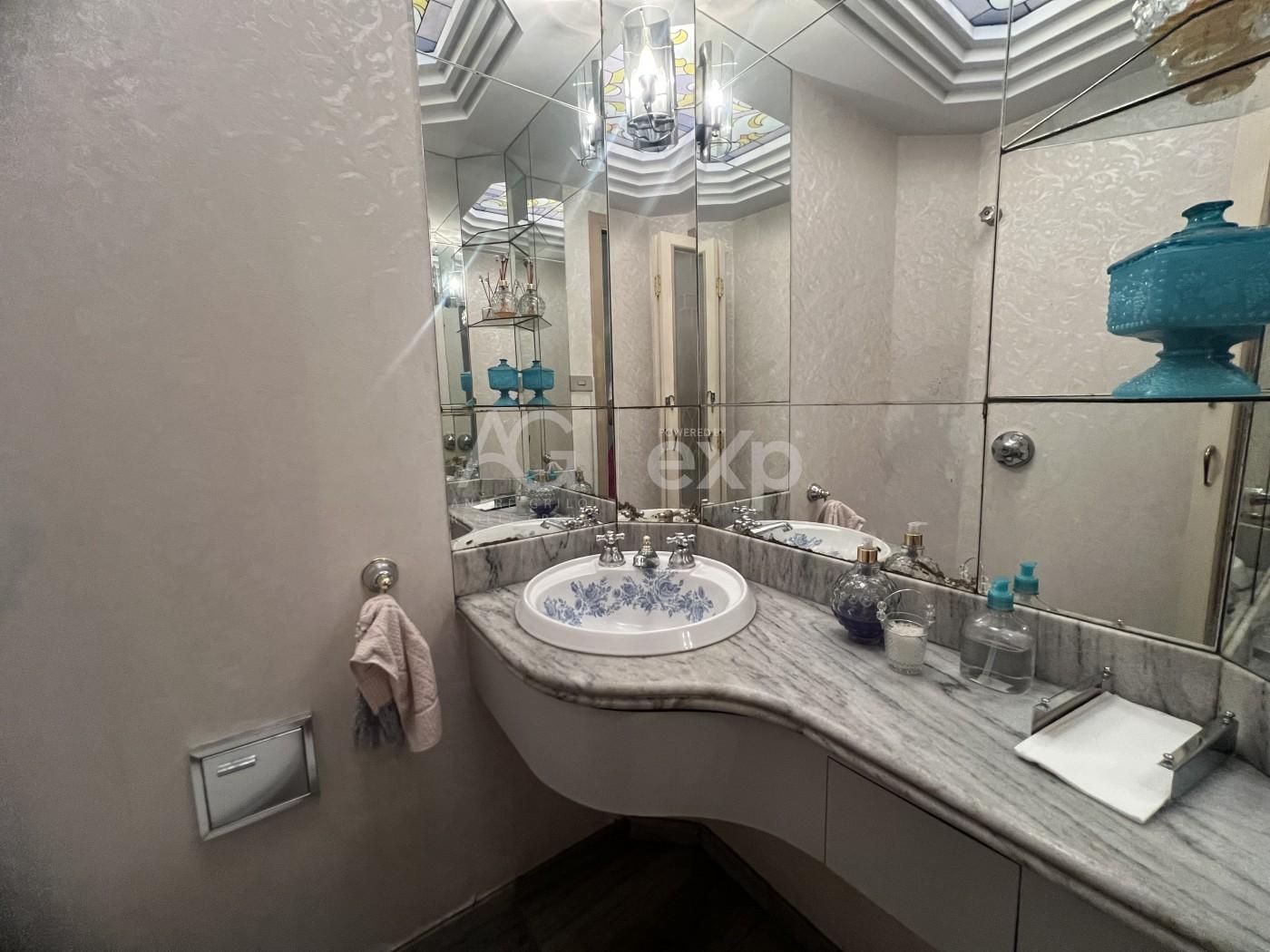 Casa à venda com 5 quartos, 430m² - Foto 23