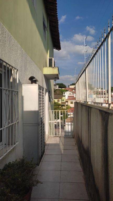 Sobrado à venda com 3 quartos, 194m² - Foto 42