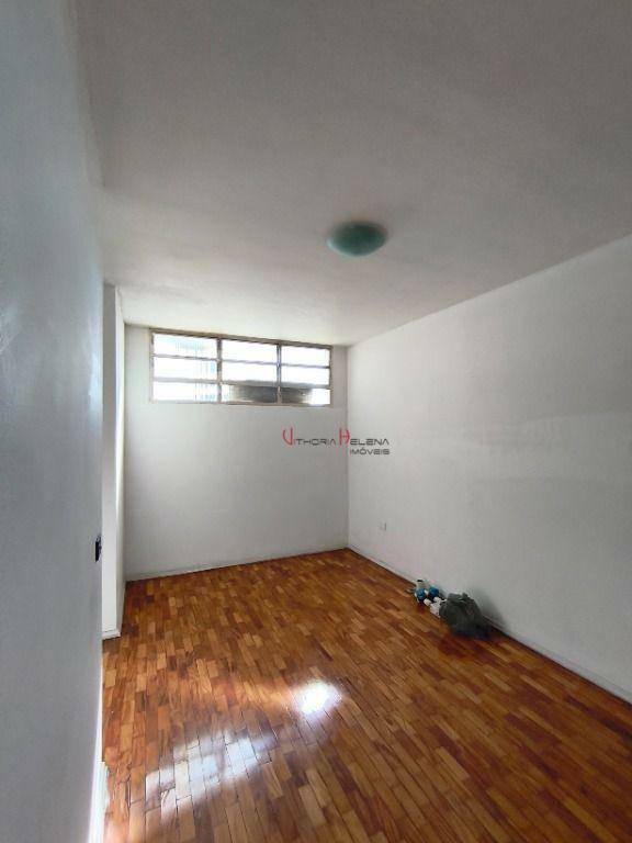 Apartamento para alugar com 3 quartos, 200m² - Foto 14