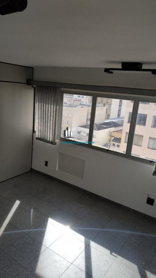 Conjunto Comercial-Sala para alugar com 1 quarto, 50m² - Foto 3