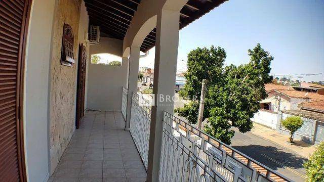 Casa à venda com 3 quartos, 249m² - Foto 16