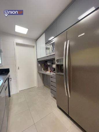 Apartamento à venda com 3 quartos, 109m² - Foto 19