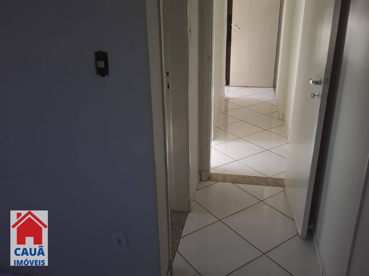 Apartamento para alugar com 3 quartos, 110m² - Foto 16