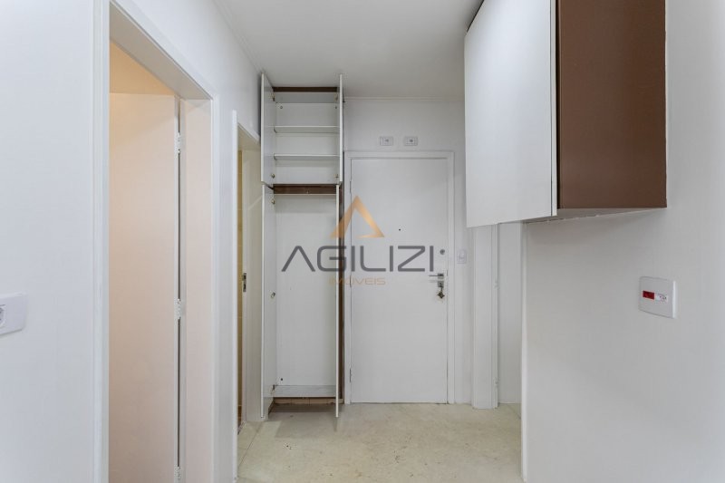 Apartamento à venda com 3 quartos, 128m² - Foto 15