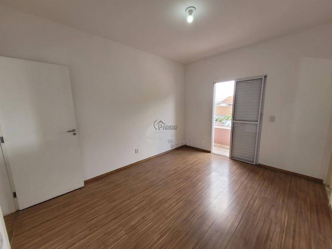 Casa à venda e aluguel com 3 quartos, 126m² - Foto 25