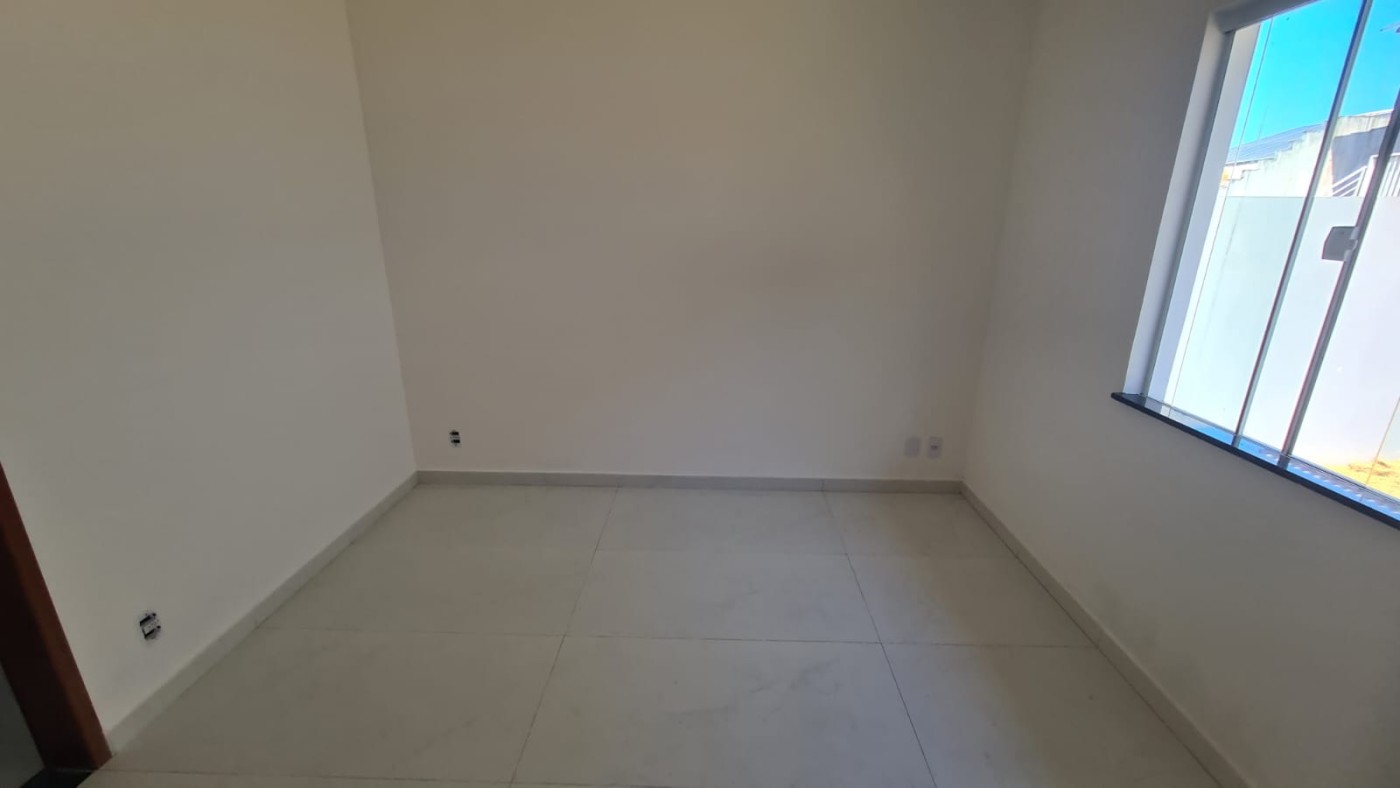 Casa à venda com 3 quartos, 95m² - Foto 11