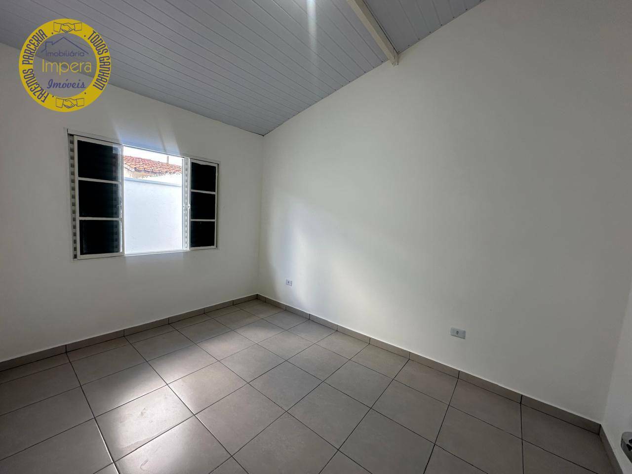 Casa para alugar com 1 quarto, 40m² - Foto 9