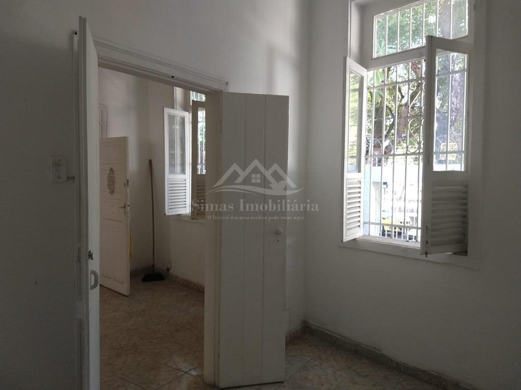 Casa para alugar com 4 quartos, 150m² - Foto 8