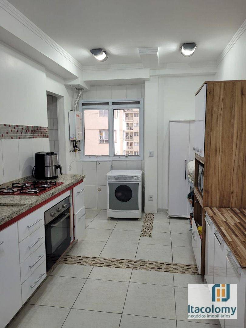 Apartamento à venda com 3 quartos, 107m² - Foto 18