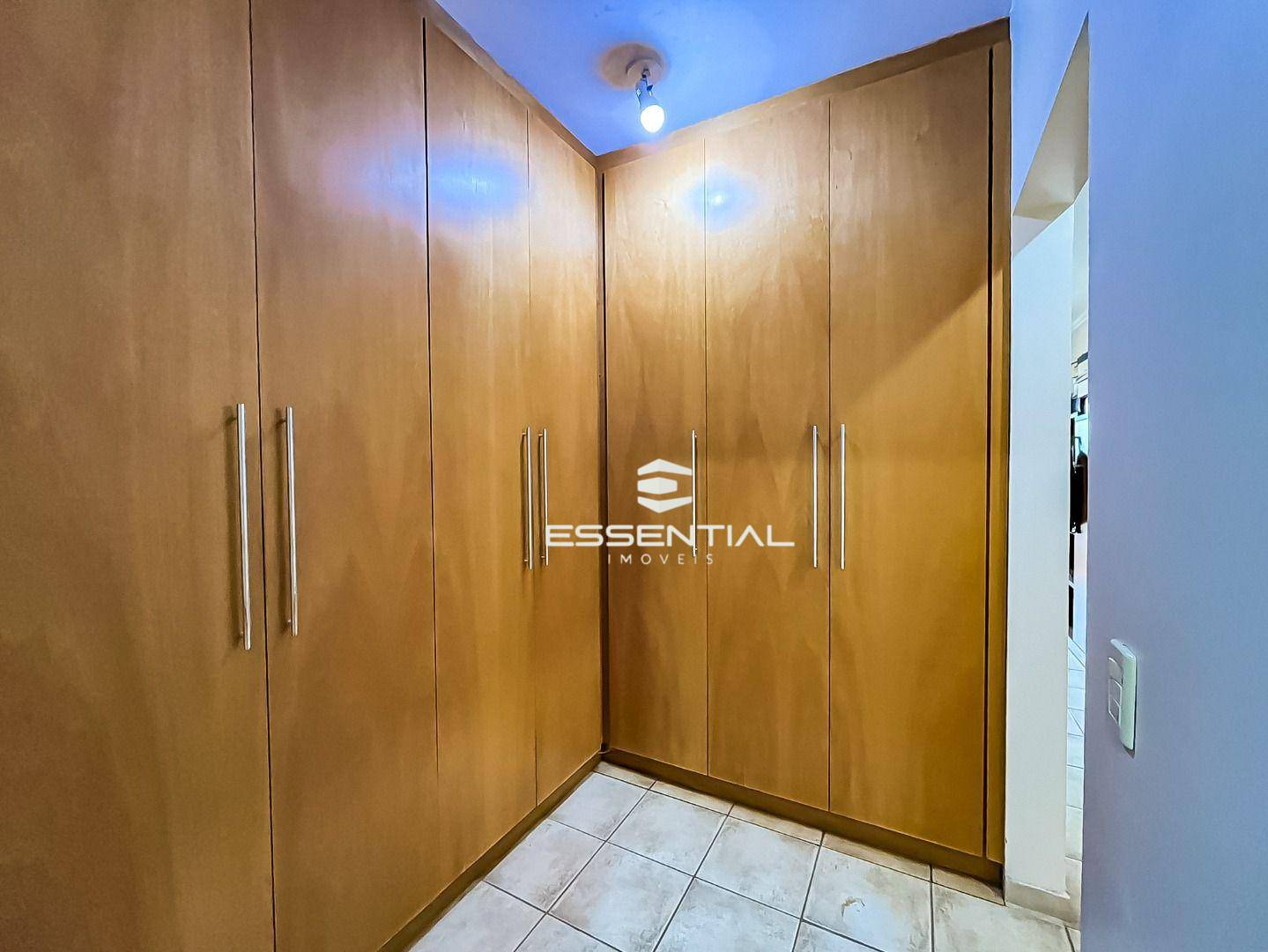Casa de Condomínio à venda com 5 quartos, 420m² - Foto 37