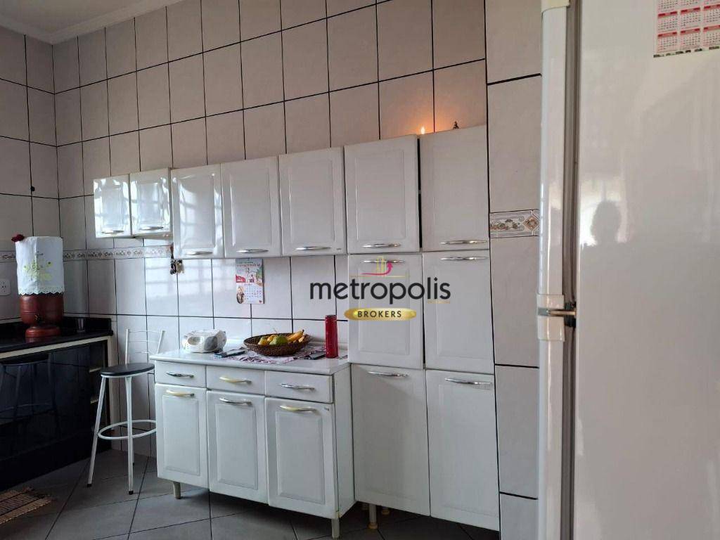 Casa à venda com 3 quartos, 247m² - Foto 5