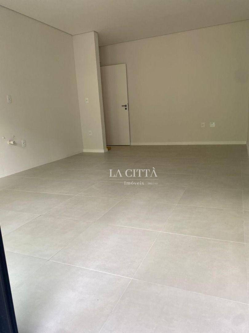 Apartamento à venda com 3 quartos, 79m² - Foto 5
