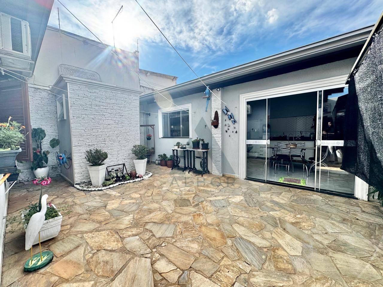 Casa, 3 quartos, 210 m² - Foto 3