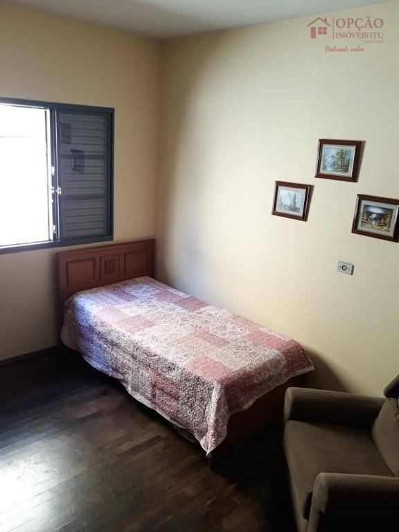 Casa à venda com 3 quartos, 238m² - Foto 13