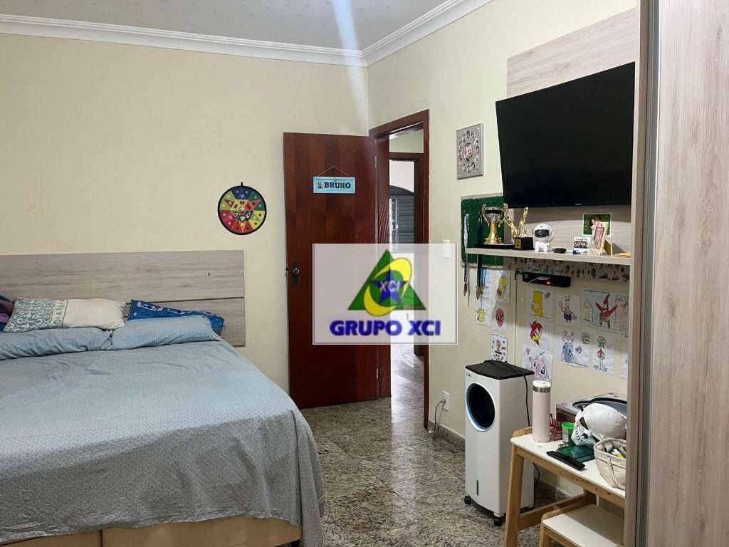 Casa à venda com 3 quartos, 118m² - Foto 9