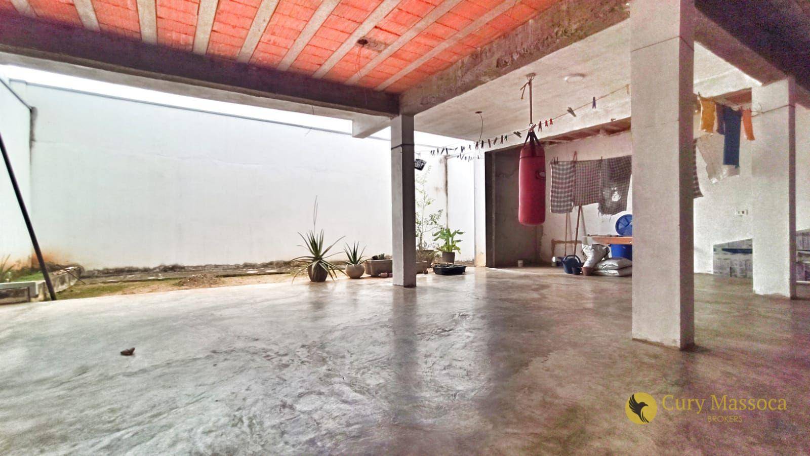 Casa à venda com 2 quartos, 215m² - Foto 29