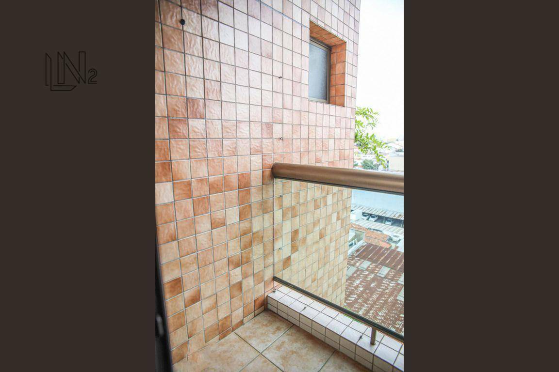 Apartamento para alugar com 3 quartos, 105m² - Foto 4