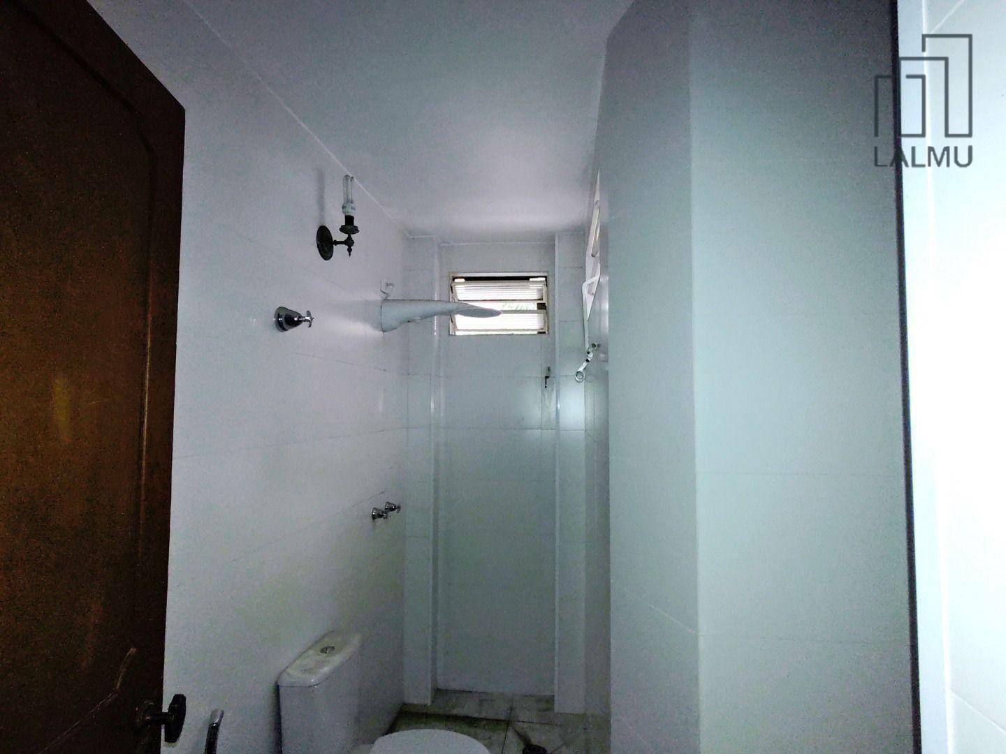 Sobrado para alugar com 3 quartos, 300m² - Foto 53