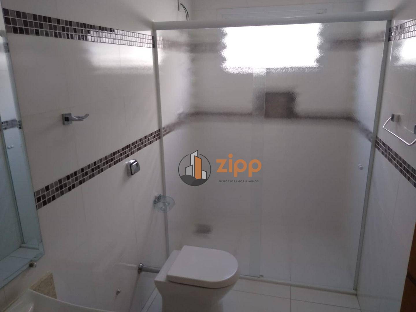 Casa de Condomínio à venda com 3 quartos, 210m² - Foto 34