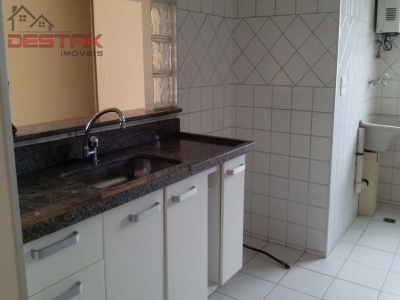 Apartamento para alugar com 3 quartos, 75m² - Foto 5