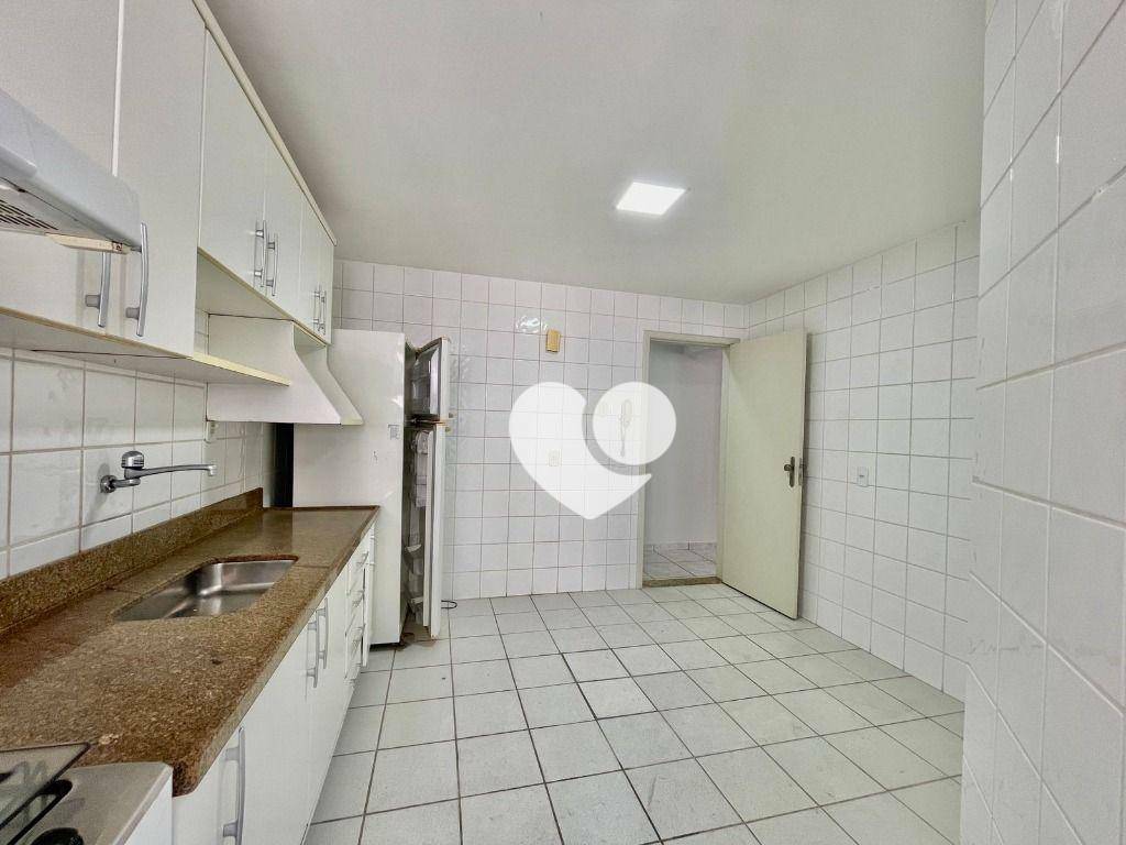 Apartamento à venda com 3 quartos, 105m² - Foto 10