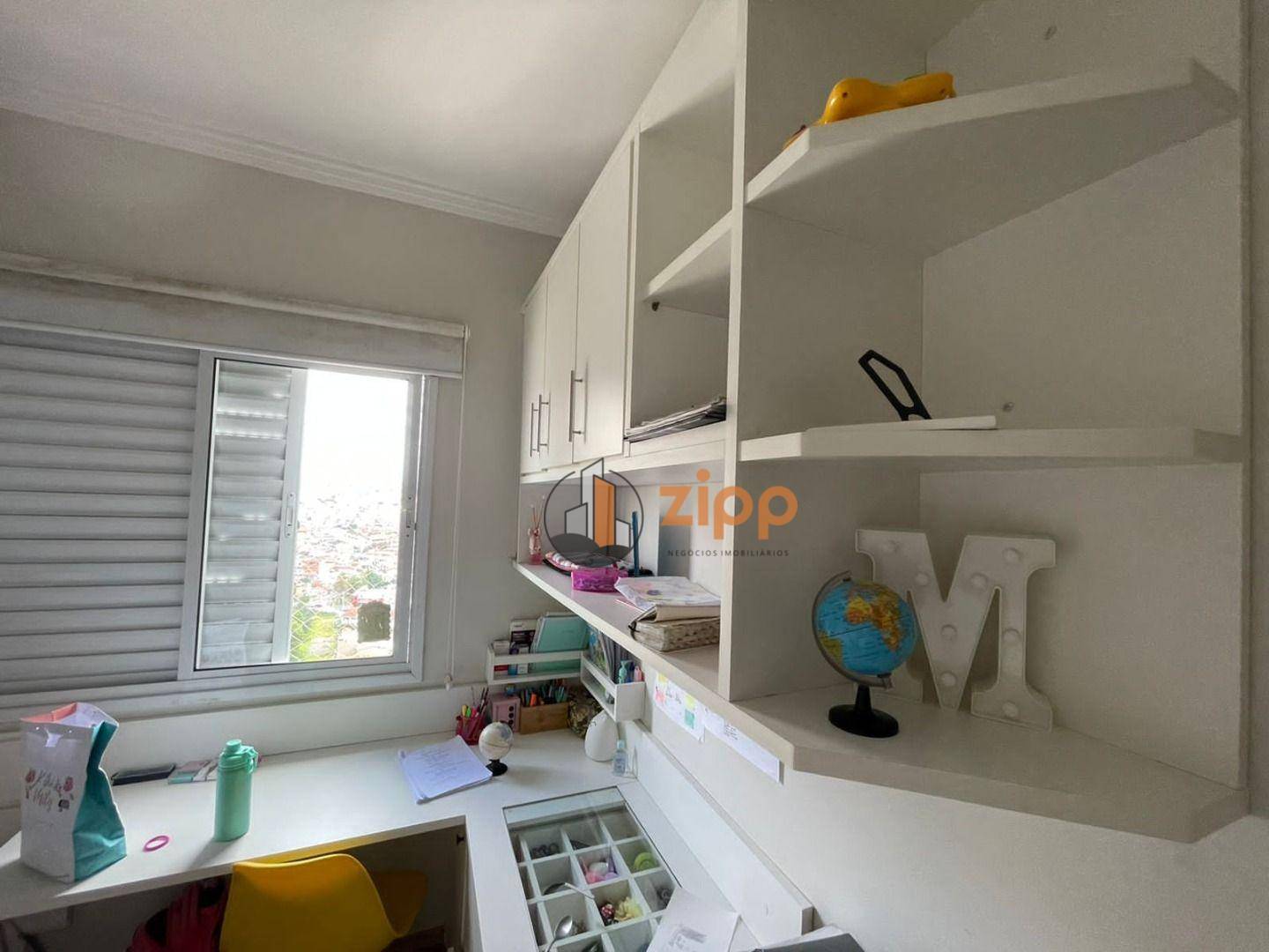 Apartamento à venda com 3 quartos, 92m² - Foto 3