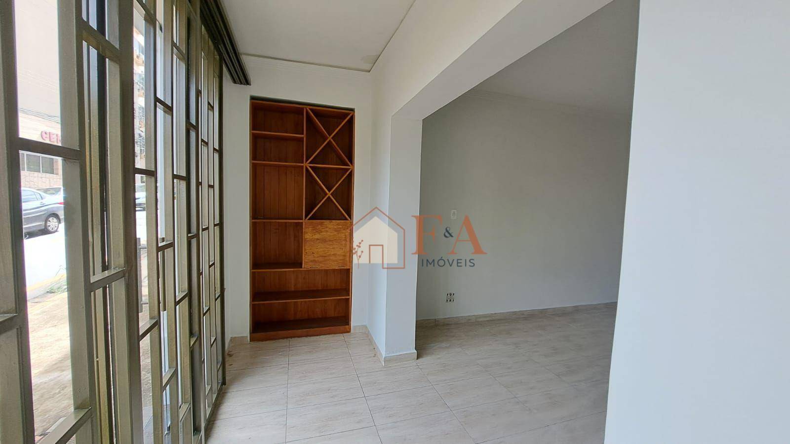 Casa à venda com 2 quartos, 180m² - Foto 5