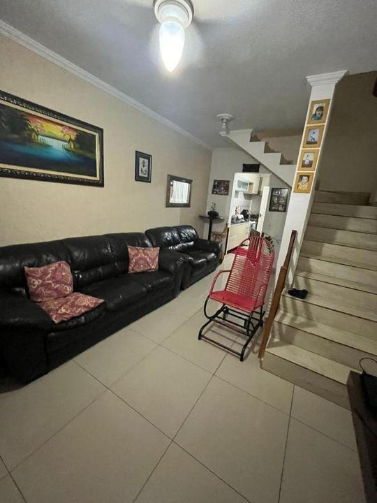 Casa de Condomínio à venda com 2 quartos, 65m² - Foto 12