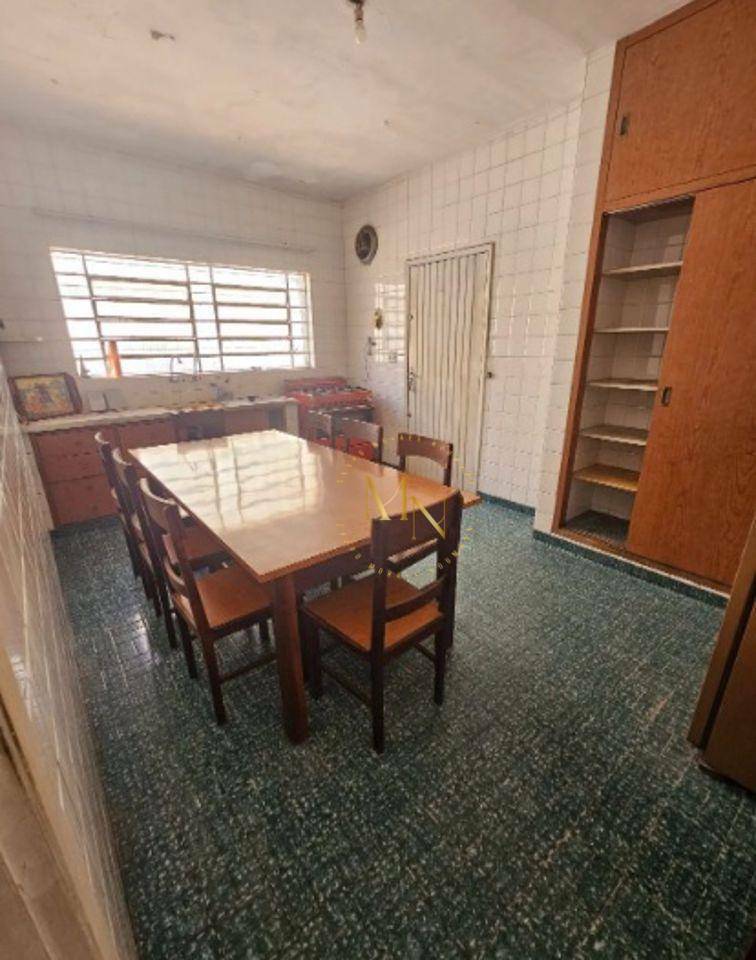 Casa de Condomínio para alugar com 4 quartos, 220m² - Foto 24