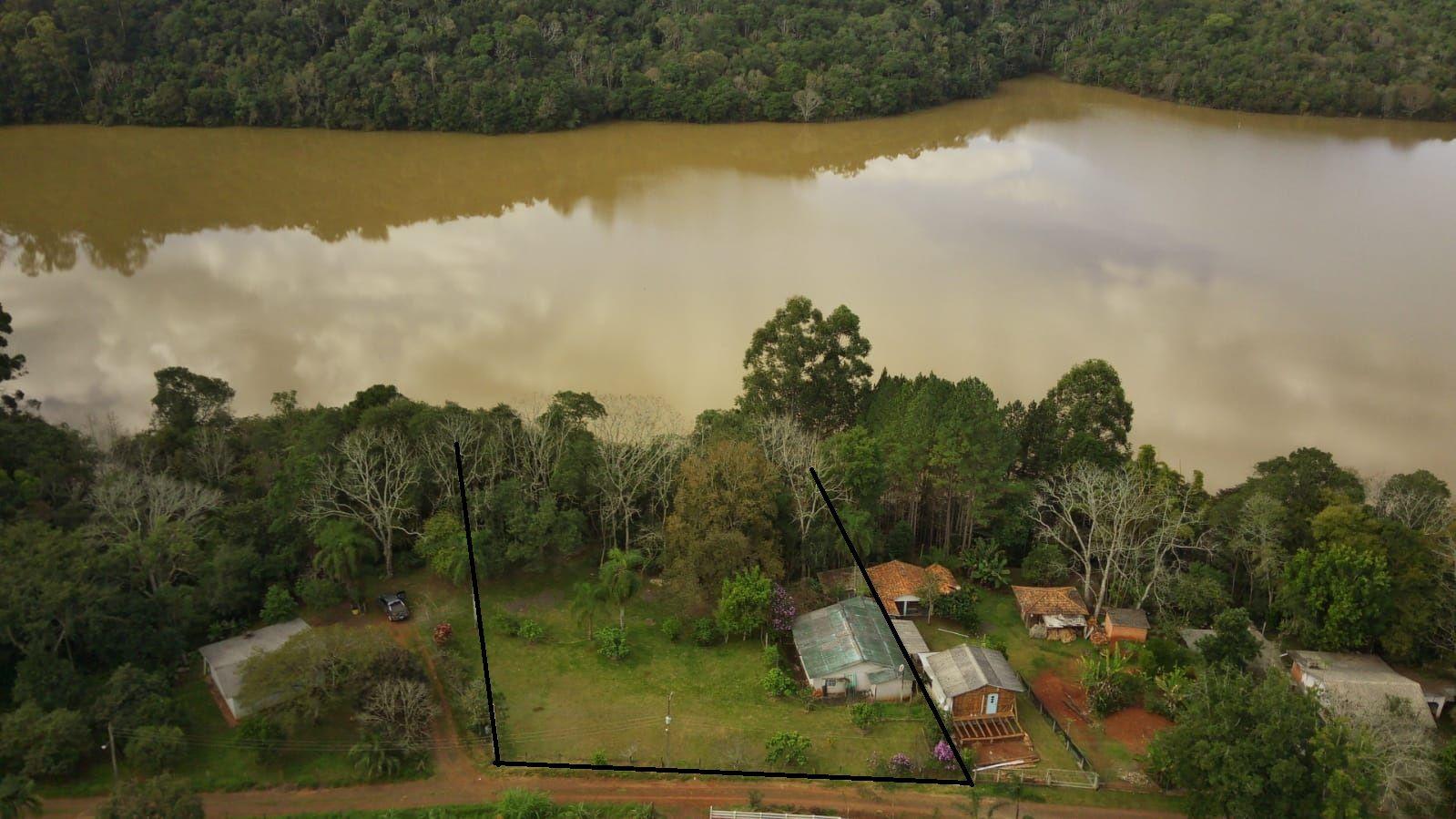 Fazenda à venda com 2 quartos, 2247m² - Foto 2