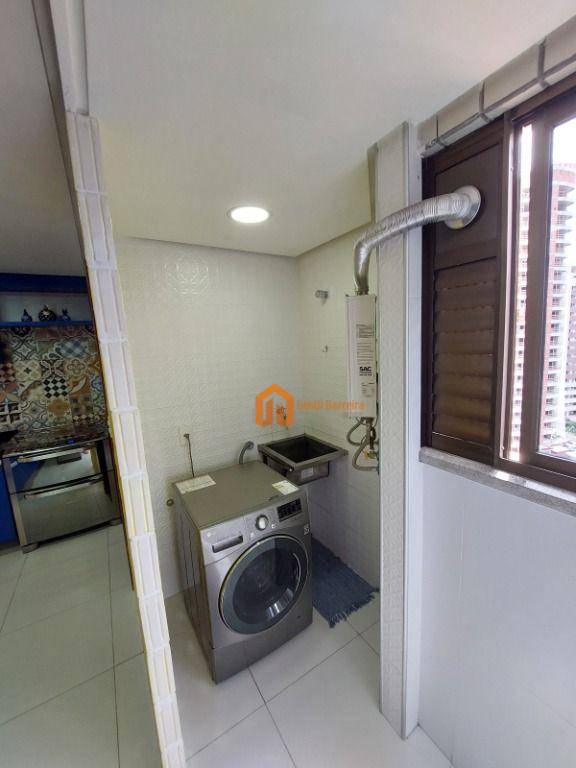 Apartamento à venda com 3 quartos, 106m² - Foto 22