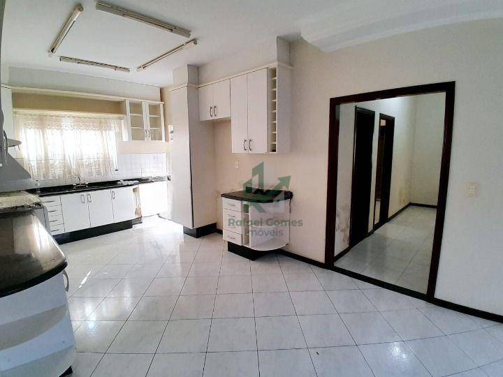 Casa, 3 quartos, 183 m² - Foto 5