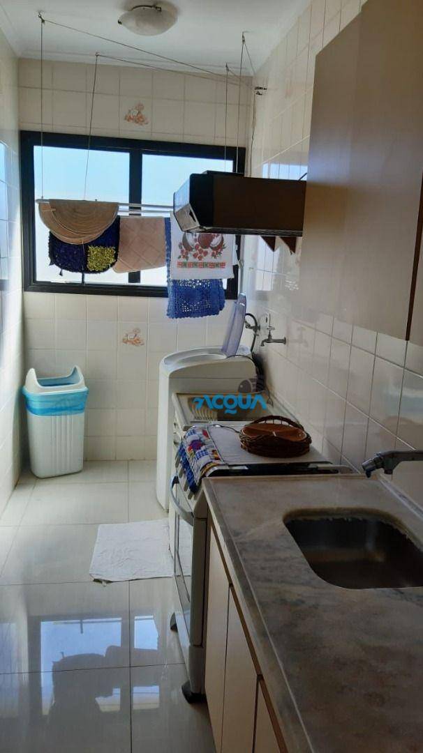 Apartamento à venda com 2 quartos, 81m² - Foto 10