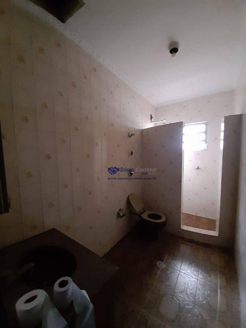 Sobrado à venda com 4 quartos, 335m² - Foto 36