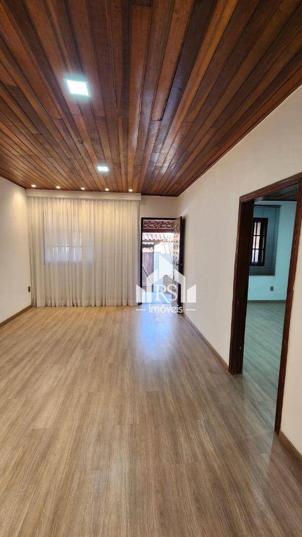 Casa à venda com 2 quartos, 150m² - Foto 25