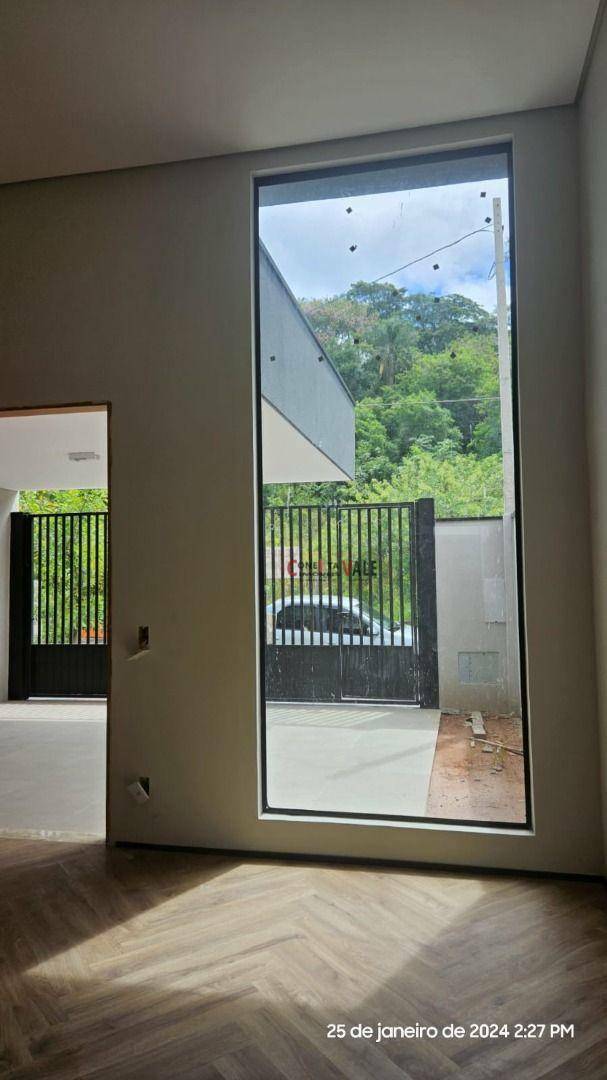 Casa à venda com 3 quartos, 80m² - Foto 19