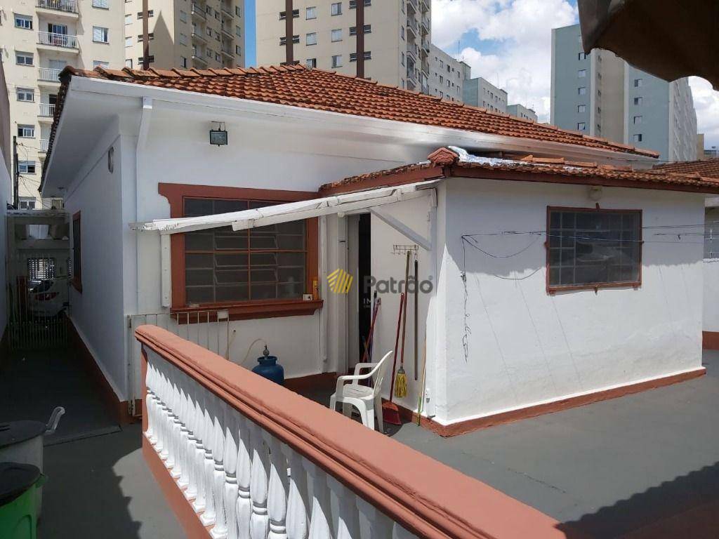 Casa à venda com 4 quartos, 208m² - Foto 2