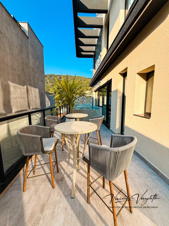 Casa para alugar com 4 quartos, 600m² - Foto 29