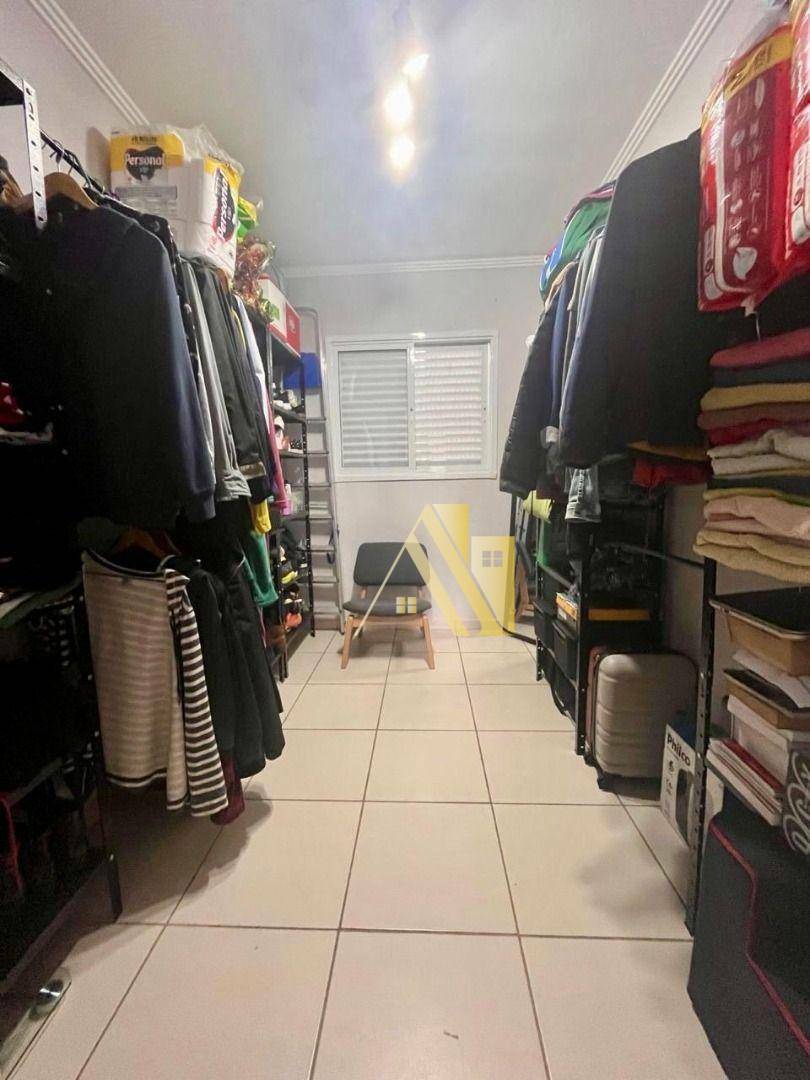 Sobrado à venda com 2 quartos, 140m² - Foto 3