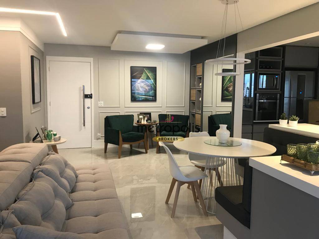 Apartamento à venda com 3 quartos, 147m² - Foto 1