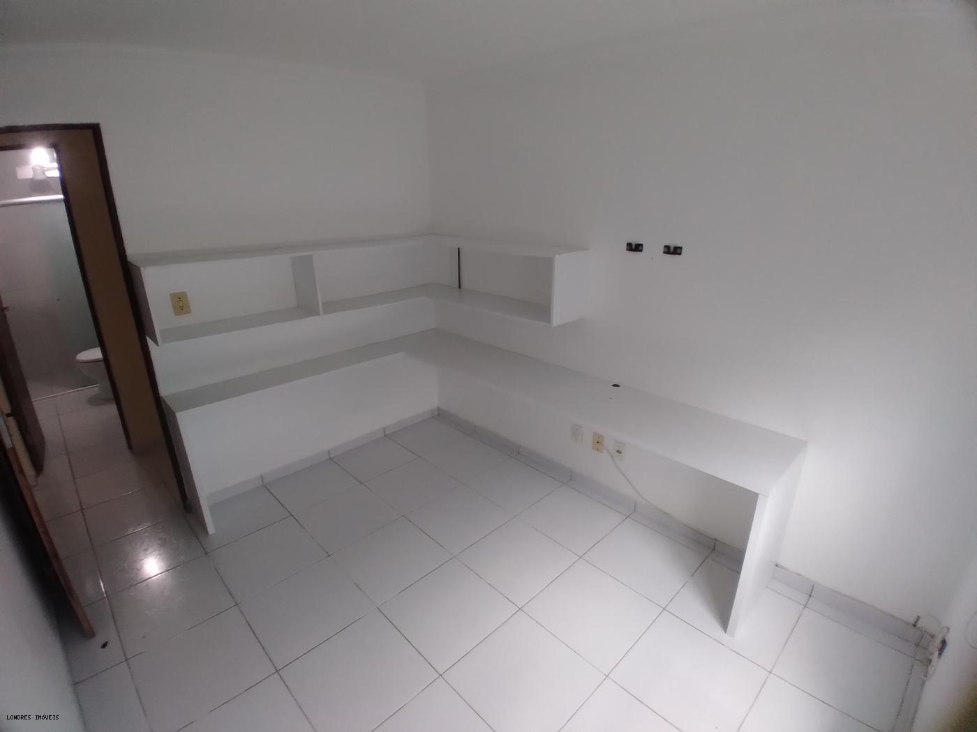 Apartamento à venda com 3 quartos, 70m² - Foto 10