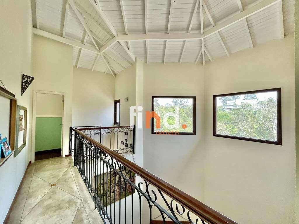 Casa de Condomínio à venda com 3 quartos, 323m² - Foto 12