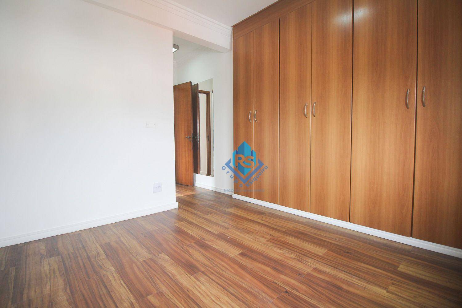 Apartamento para alugar com 2 quartos, 80m² - Foto 35