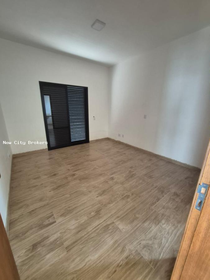 Sobrado à venda com 3 quartos, 300m² - Foto 16