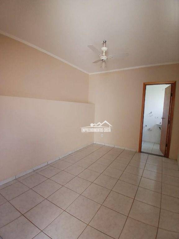 Casa de Condomínio para alugar com 3 quartos, 130m² - Foto 18